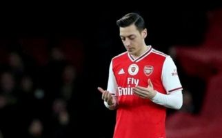 Kasihan Mesut Ozil, Pemain Mahal Yang Nasibnya Kini Terombang-ambing - JPNN.com