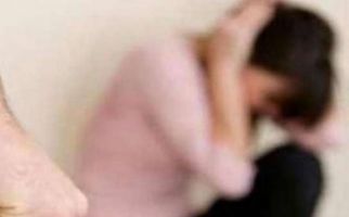 Istri Ditinju, Ditampar Suami, Sampai Kayak Begini - JPNN.com