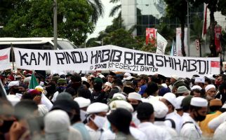 Kabar Terbaru Kepulangan Habib Rizieq Shihab dari Sang Menantu - JPNN.com