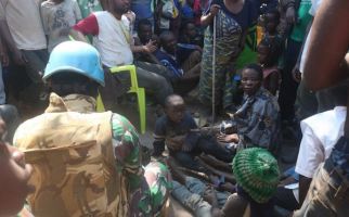 Satgas TNI Evakuasi Korban Pengadangan Bandit Bersenjata di Kongo - JPNN.com
