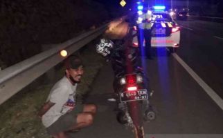Bernadie Mengendarai Sepeda Motor Masuk Tol, Dikejar Petugas, Oh Ternyata - JPNN.com