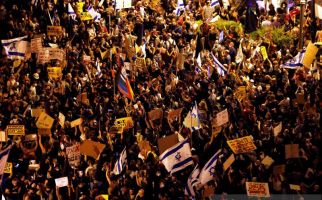 Warga Israel Kompak Tolak Rencana Netanyahu, Anggota Pasukan Elite Sampai Ikut Demo - JPNN.com