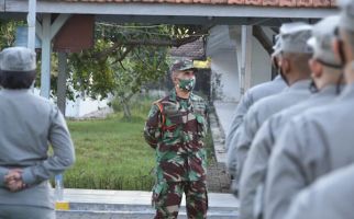 86 Personel Paramiliter Bakamla RI Laksanakan Tes Kesehatan di Kodiklatal - JPNN.com