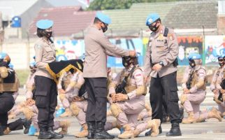 HUT Polwan, Briptu Fathmah Berikan Kado Spesial untuk Polda Papua - JPNN.com
