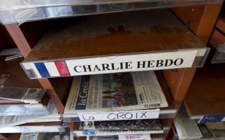 Penerbitan Kartun Nabi Muhammad, Charlie Hebdo: Tak Ada yang Perlu Disesali - JPNN.com