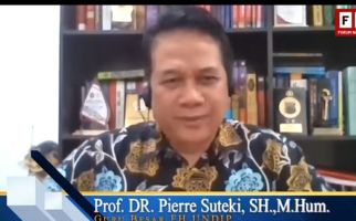 Prof Suteki: Guru Besar tetapi Kok Otaknya Kecil? - JPNN.com