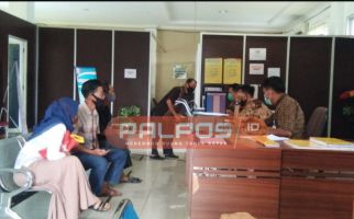 Suara Gaduh di Sudut Kamar, Sela Sontak Berteriak Memanggil Ayah - JPNN.com