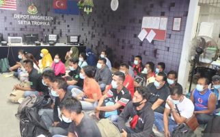 Tentara Darat Malaysia Tangkap Pekerja Migran Indonesia, Sita Duit Rp 64 Juta - JPNN.com