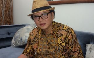 Reaksi Keras Sasmito Terkait Keputusan Menkeu Soal Pencegahan Bambang Trihatmodjo ke Luar Negeri - JPNN.com