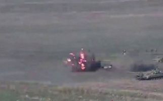 Sempat Menang, Pasukan Azerbaijan Tak Berdaya Melawan Serangan Balik Armenia di Hari Kedua - JPNN.com