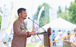 Mentan Salurkan KUR dan Asuransi Tani di Lampung - JPNN.com