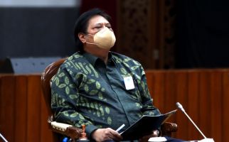 Menko Airlangga Hartarto Rahasiakan Status Positif Covid-19, Istana Minta Masyarakat Memahami - JPNN.com