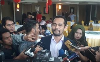 Guru SMK Pengkritik Ridwan Kamil Tidak Mencaci, Reaksi Kang Emil Berlebihan - JPNN.com