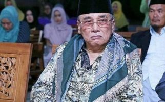 Berita Duka: KH Fuad Mun'im Djazuli Meninggal Dunia di Surabaya - JPNN.com