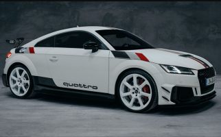 Audi TT RS Abadikan Identitas Quattro, Baca Selengkapnya di Sini - JPNN.com