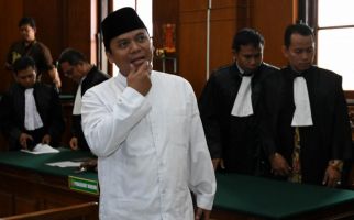 Sugi Nur dan Bambang Tri Dituntut 10 Tahun Bui, Guru Besar Al Azhar Yakin Beri Efek Jera - JPNN.com