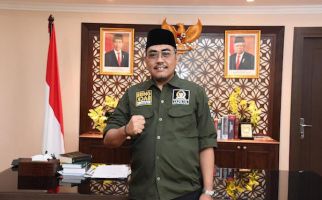 Gus Jazil: Pendidikan Mencerdaskan dan Memerdekakan Bangsa - JPNN.com