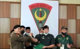 Ade Umar Terpilih Pimpin Brigade Hizbullah Bulan Bintang - JPNN.com