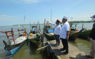 Akhyar Nasution Dinobatkan sebagai Bapak Nelayan Kota Medan - JPNN.com