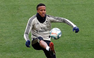 Madrid vs Elche, Sundulan Militao Selamatkan Los Blancos dari Kekalahan - JPNN.com