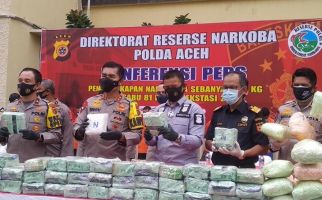 Komplotan Narkoba Ditembak Mati, 8 Lainnya Ditangkap, Barang Buktinya Banyak Banget - JPNN.com