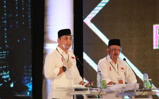 Eri Cahyadi Bakal Naikkan Insentif Bulanan Kader Posyandu Sampai Bumantik di Surabaya - JPNN.com