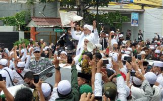 Revolusi Mental Jokowi Tak Berjalan, Revolusi Akhlak Habib Rizieq Jadi Kebutuhan - JPNN.com