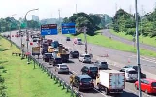 Massa Siap Sambut Habib Rizieq, Pintu Tol ke Puncak Ditutup, Ciawi Macet - JPNN.com