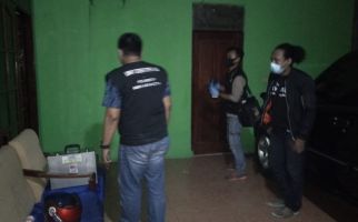 Rumah di Bekasi Dibobol Maling, Motor, Emas hingga Uang Raib Dikuras Pelaku - JPNN.com