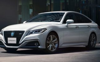 Toyota Crown Bakal Dirombak jadi SUV - JPNN.com