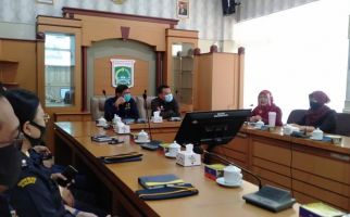 Sistem Pelaporan Rokok Ilegal Menggema Hingga Sumatera Barat - JPNN.com