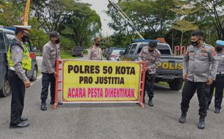 Resepsi Pernikahan Anak Pejabat Dihentikan Polisi - JPNN.com