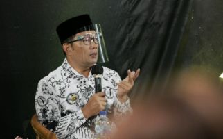 Sigid: Mana Dukungan Gubernur Ridwan Kamil untuk Honorer 35 Tahun ke Atas? - JPNN.com