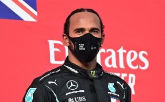 Lewis Hamilton Positif Terpapar COVID-19 - JPNN.com
