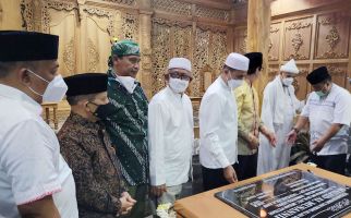 Intip Kemegahan Masjid Al Musannif Wong Solo di Medan   - JPNN.com