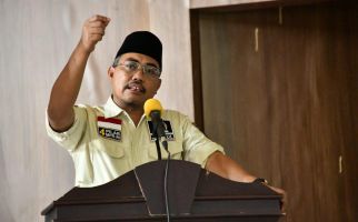 Gus Jazil Yakin Jokowi Sudah Kantongi Satu Nama Calon Kapolri - JPNN.com