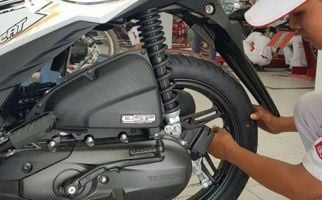 Ban Motor Sering Bocor Halus, Perhatikan 5 Hal Ini - JPNN.com