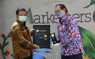 Lagi, SAKIP Desa Sumedang Raih Penghargaan, Sabet Innovative Government Program Of The Year - JPNN.com