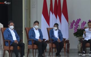 6 Menteri Baru Jokowi Pakai Jaket Biru, Pengin Tahu Apa Artinya? - JPNN.com