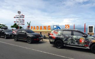 Pecinta Mobil Mitsubishi Pajero Tuntaskan Tour de Ranah Minang 2020 - JPNN.com
