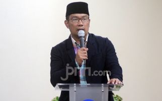 Ada Nama Ridwan Kamil, Asep Demokrat Sebut Ulah Politisi Liar, Kerasukan - JPNN.com
