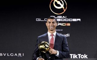 Keinginan Ronaldo Untuk Putranya, Tak Akan Lakukan Pemaksaan - JPNN.com