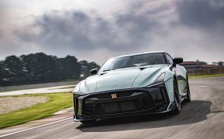 Nissan GT-R50 Italdesign Hanya untuk 50 Pelanggan Setia di Seluruh Dunia - JPNN.com