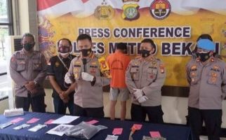Detik-Detik Penyamaran Polisi Bongkar Kasus Begal Bercelurit di Bekasi - JPNN.com