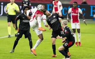 Hasil Imbang Ajax-Eindhoven Keuntungan Bagi Feyenoord - JPNN.com