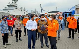 Bang Azis dan Rahmat Gobel Semangati Tim Evakuasi Penumpang Sriwijaya Air SJ182 - JPNN.com