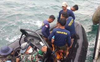 Kesaksian Tim Penyelam saat Mencari Kotak Hitam Sriwijaya Air SJ-182, Mereka Melihat... - JPNN.com