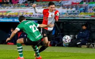 Feyenoord Ancam Posisi Ajax Sebagai Pemuncak Klasemen, Hanya Terpaut Selisih Gol - JPNN.com