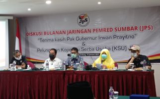Kisah Nevi Zuairina Membersamai 10 Tahun Kepemimpinan Irwan Prayitno di Sumbar - JPNN.com
