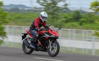 Honda CBR150R Terbaru, Bodi Besar, tetapi Lincah - JPNN.com